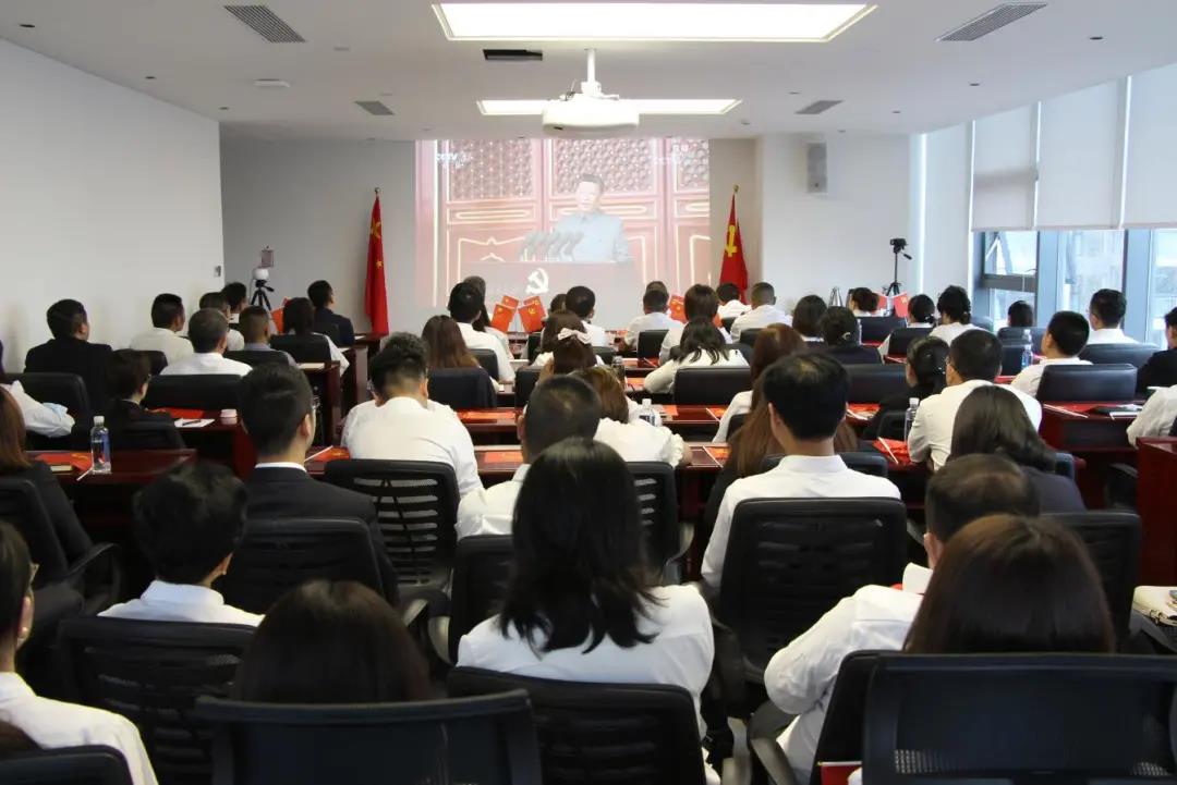 ��ҳ| �Ƿ�����2121�����ٷ���վ