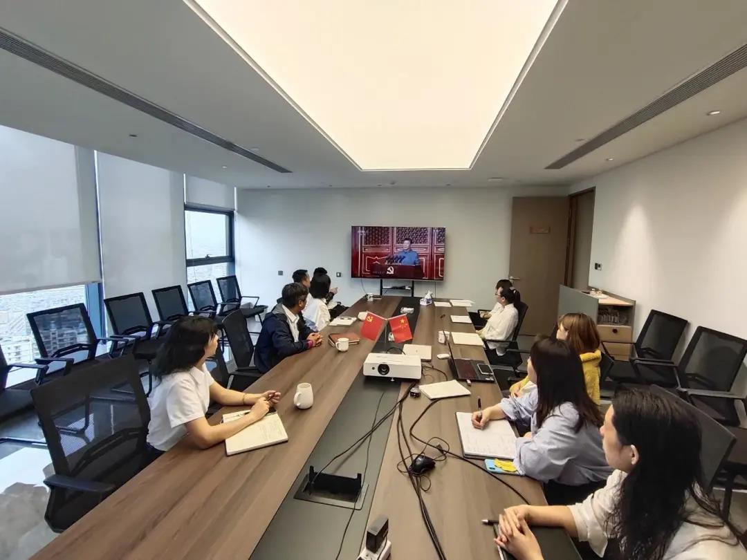 ��ҳ| �Ƿ�����2121�����ٷ���վ