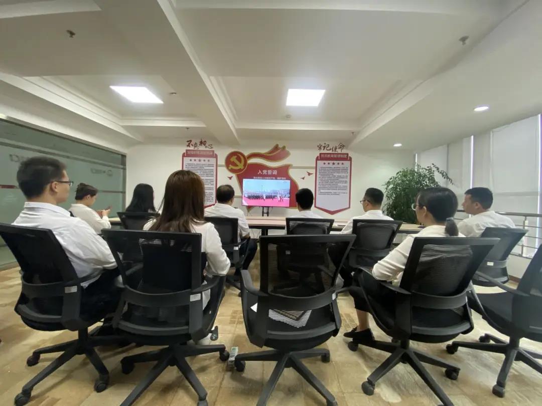 ��ҳ| �Ƿ�����2121�����ٷ���վ