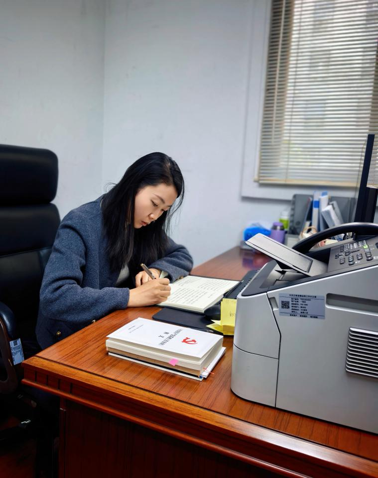 ��ҳ| �Ƿ�����2121�����ٷ���վ